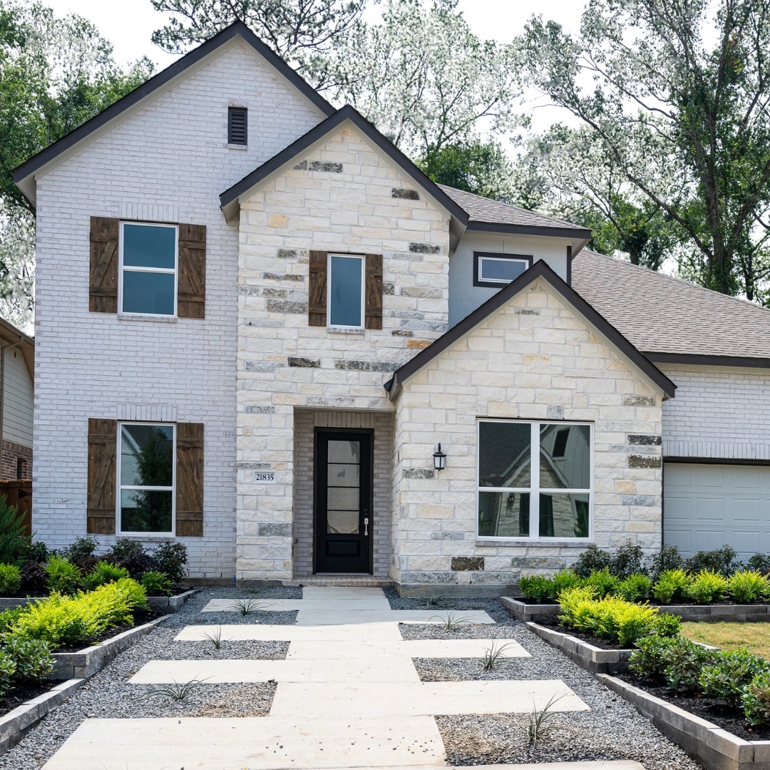 The Highlands Model Home Exterior
