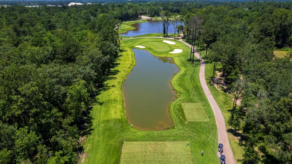 The 2026 Guide to Golf Course Living 1 Highlands 0994